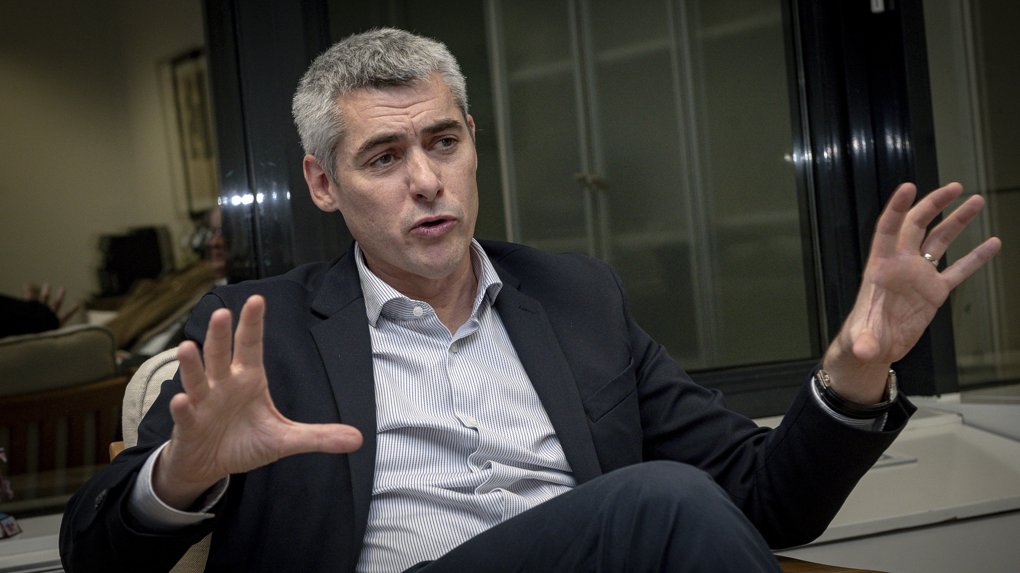 Veolia aventaja a sus rivales en el concurso del agua de Barcelona La multinacional francesa obtiene la máxima puntuación en los criterios evaluables mediante juicio de valor y se perfila como ganadora de una licitación de 1.078 millones de euros. Leer