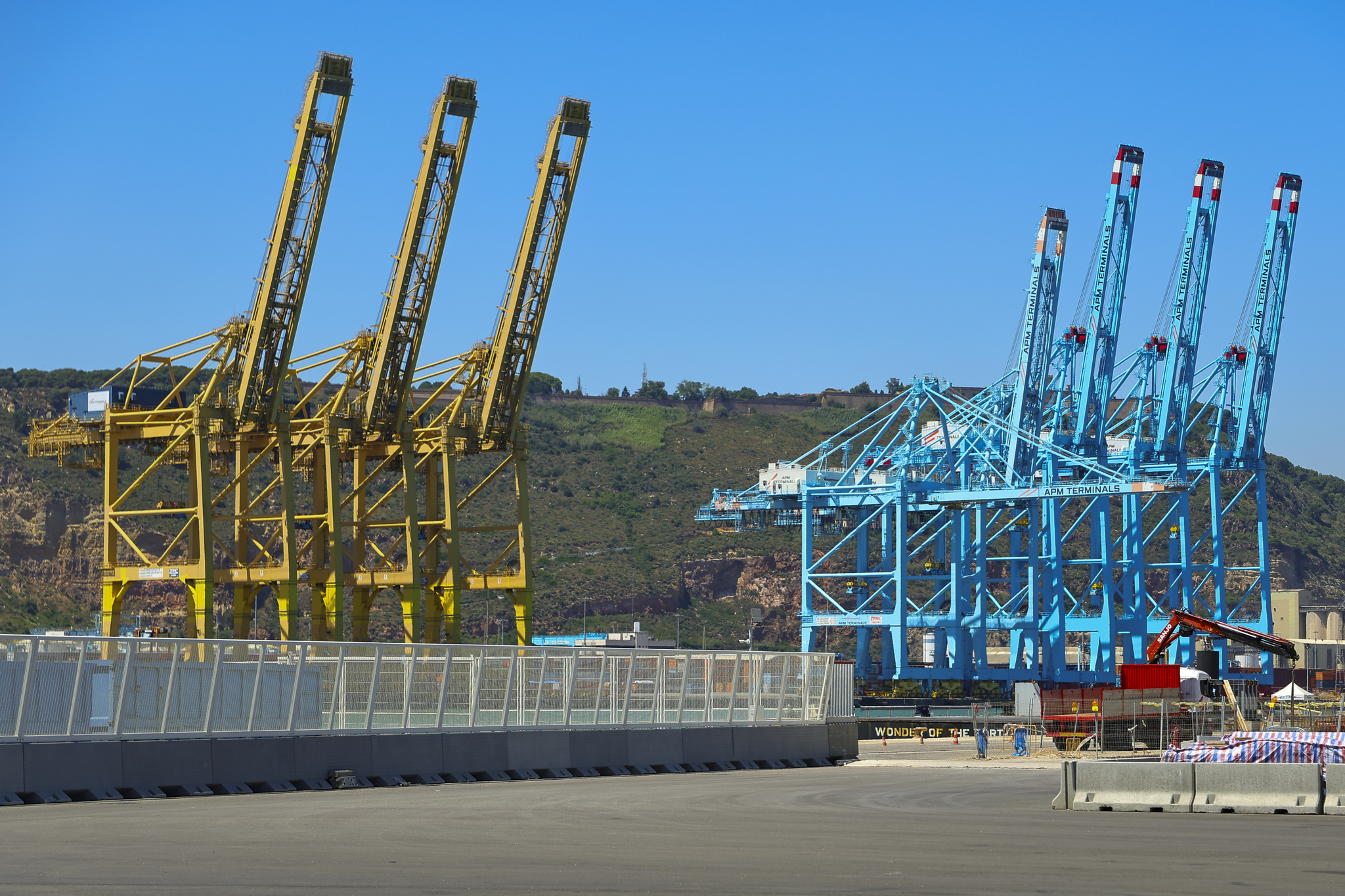 Las exportaciones catalanas suben un 1% de enero a mayo