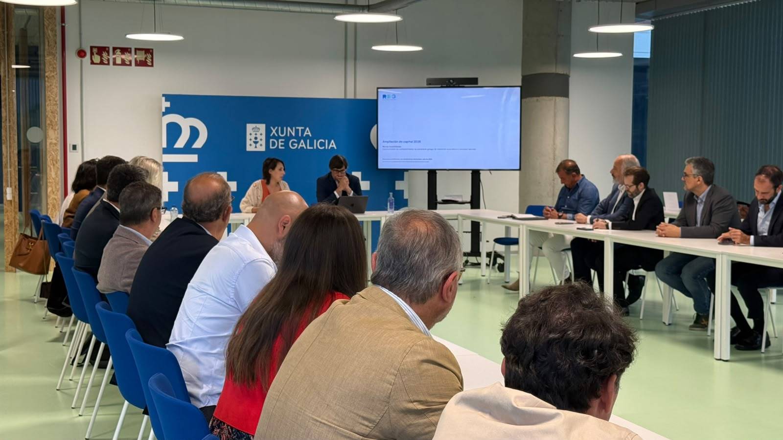 La Xunta se lanza a por más de 100 millones de euros para seguir comprando activos energéticos A través de la sociedad público-privada Recursos De Galicia, que ya poseee eólicos con 186 MW de potencia instalada.Tres empresas han mostrado interés. Leer