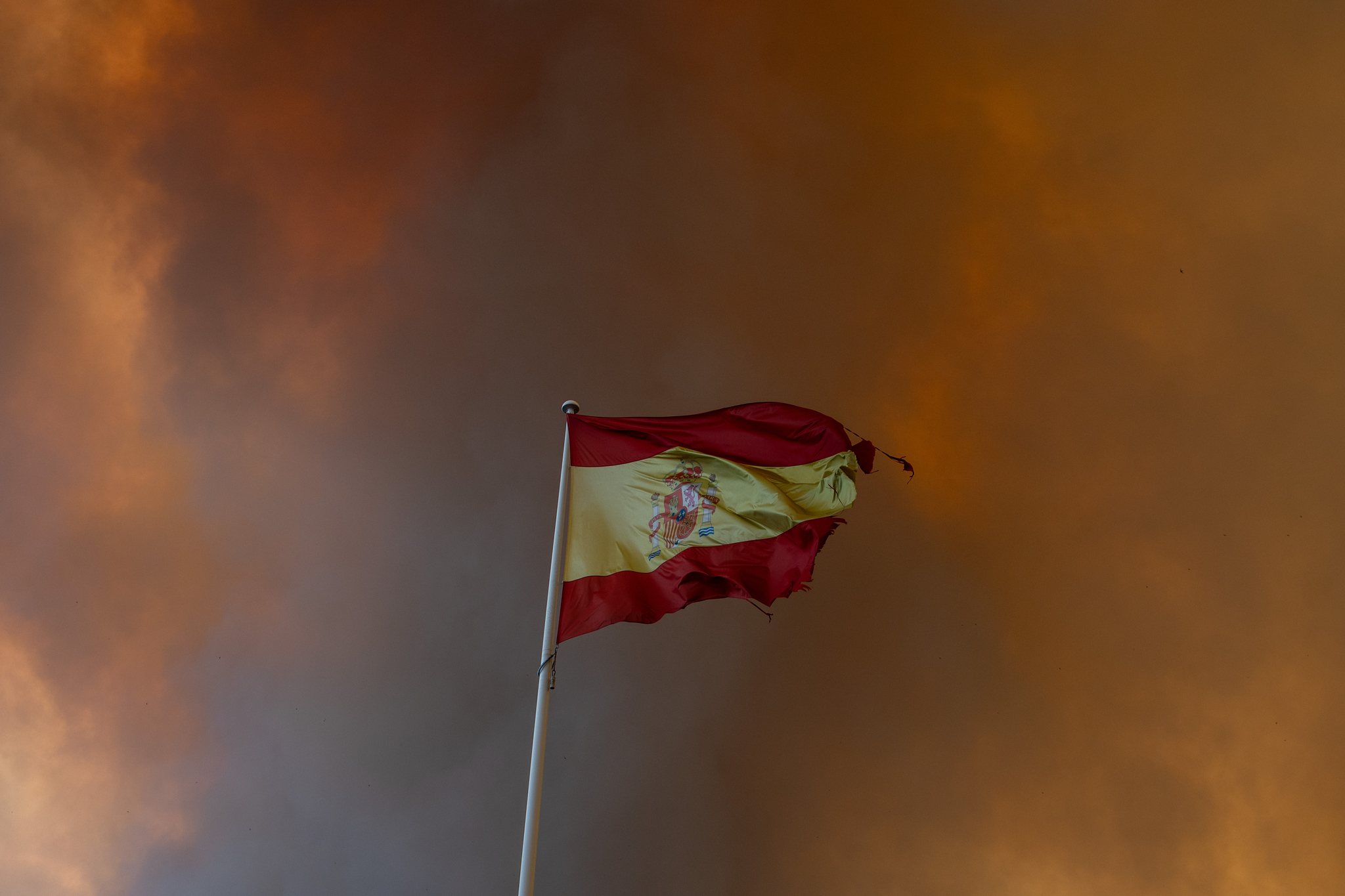 Deleznable intento de politizar los incendios