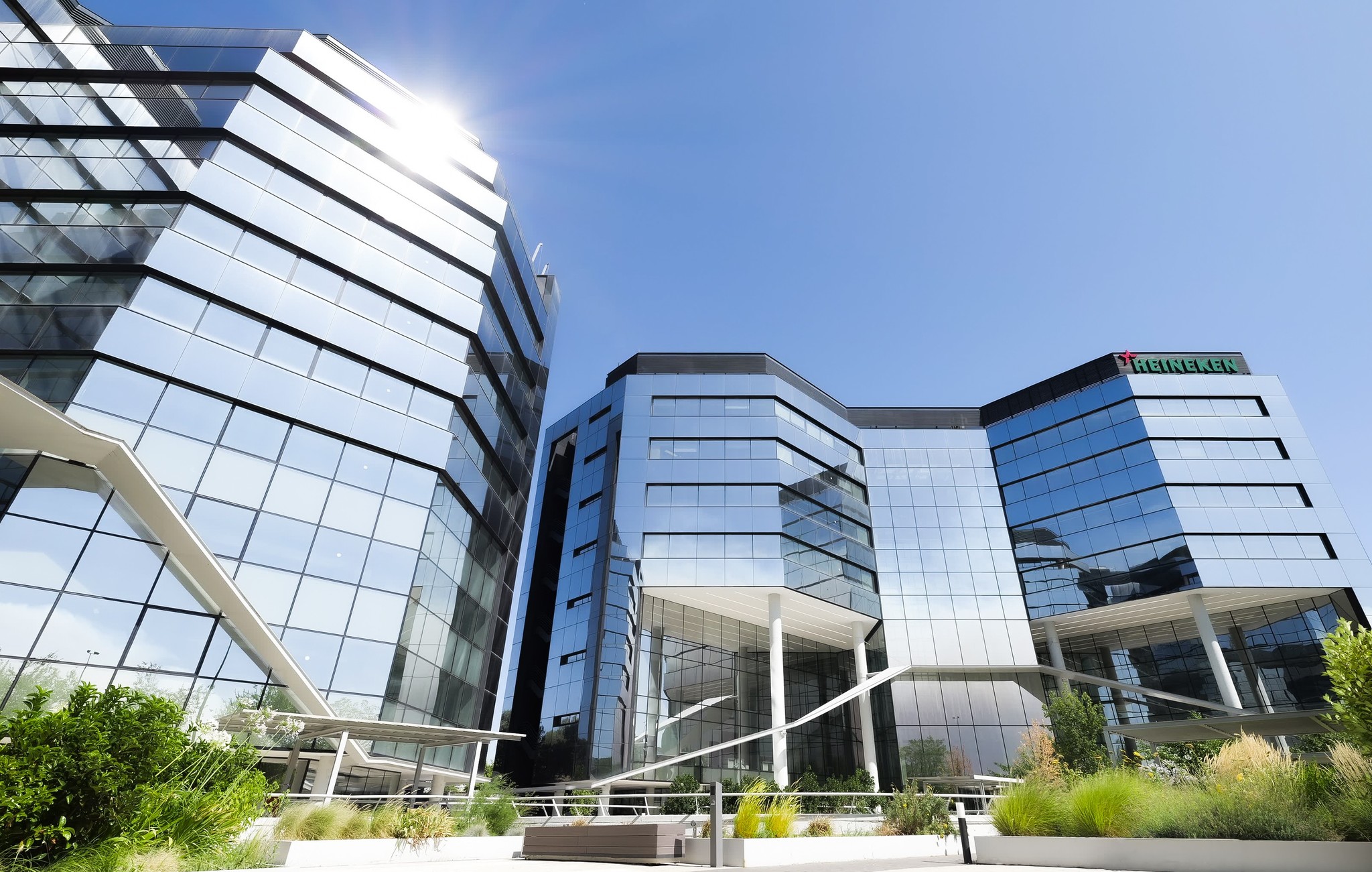 Insur compra el parque empresarial La Sierra Business Area por 81 millones