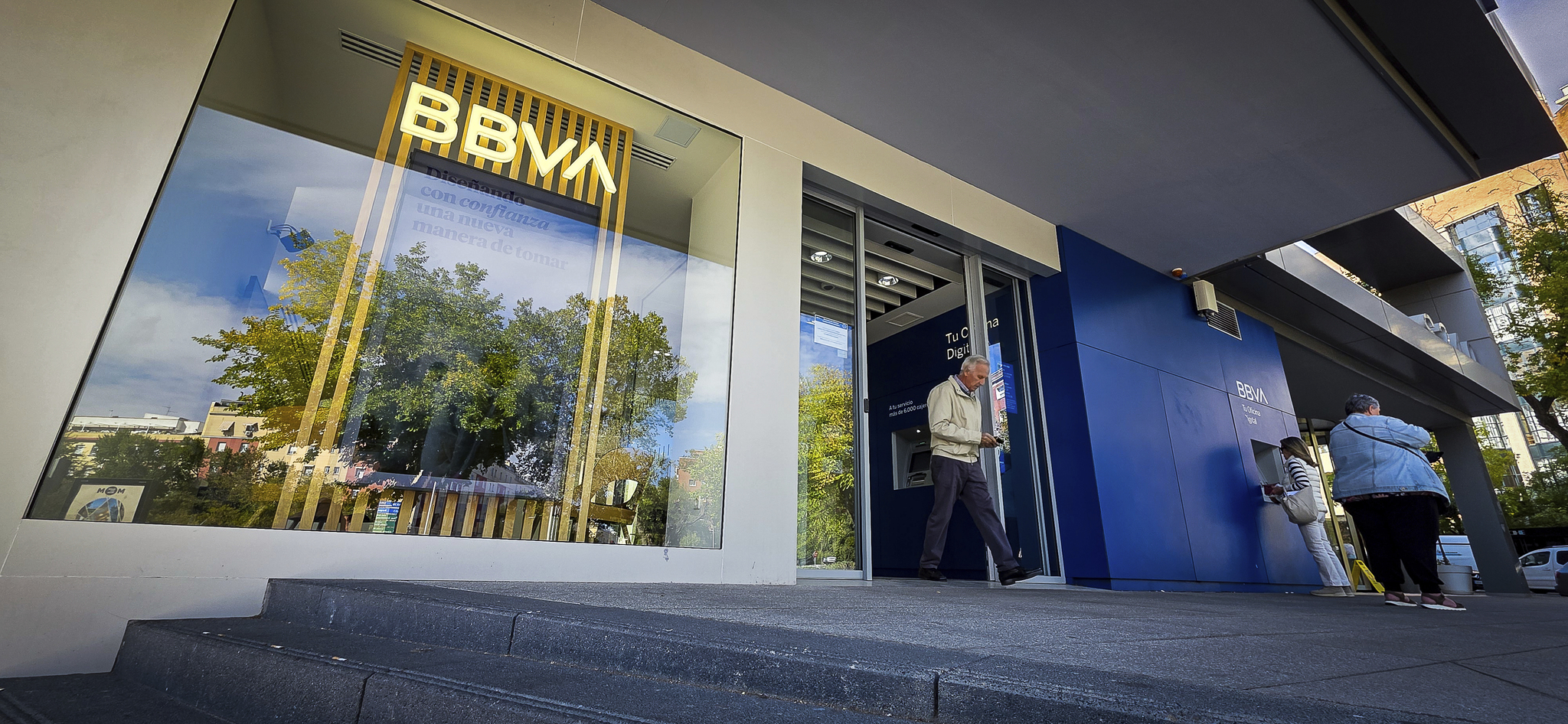 BBVA despunta en el Ibex con los resultados y la recompra de acciones
