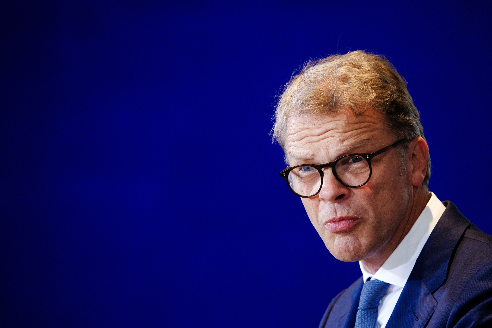 Deutsche Bank pasa de un entusiasmo excesivo a una corrección excesiva