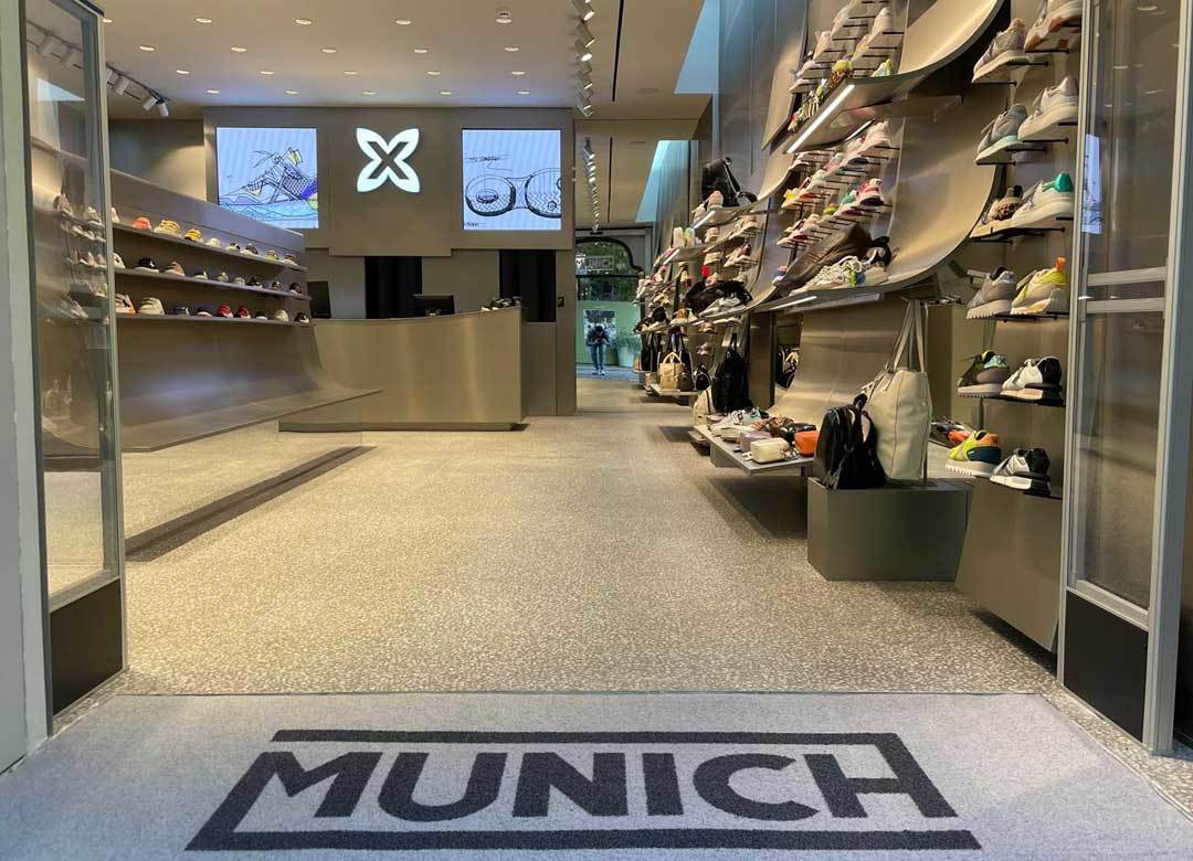 Munich negocia un ERE para despedir a unas 65 personas en su red de tiendas en España