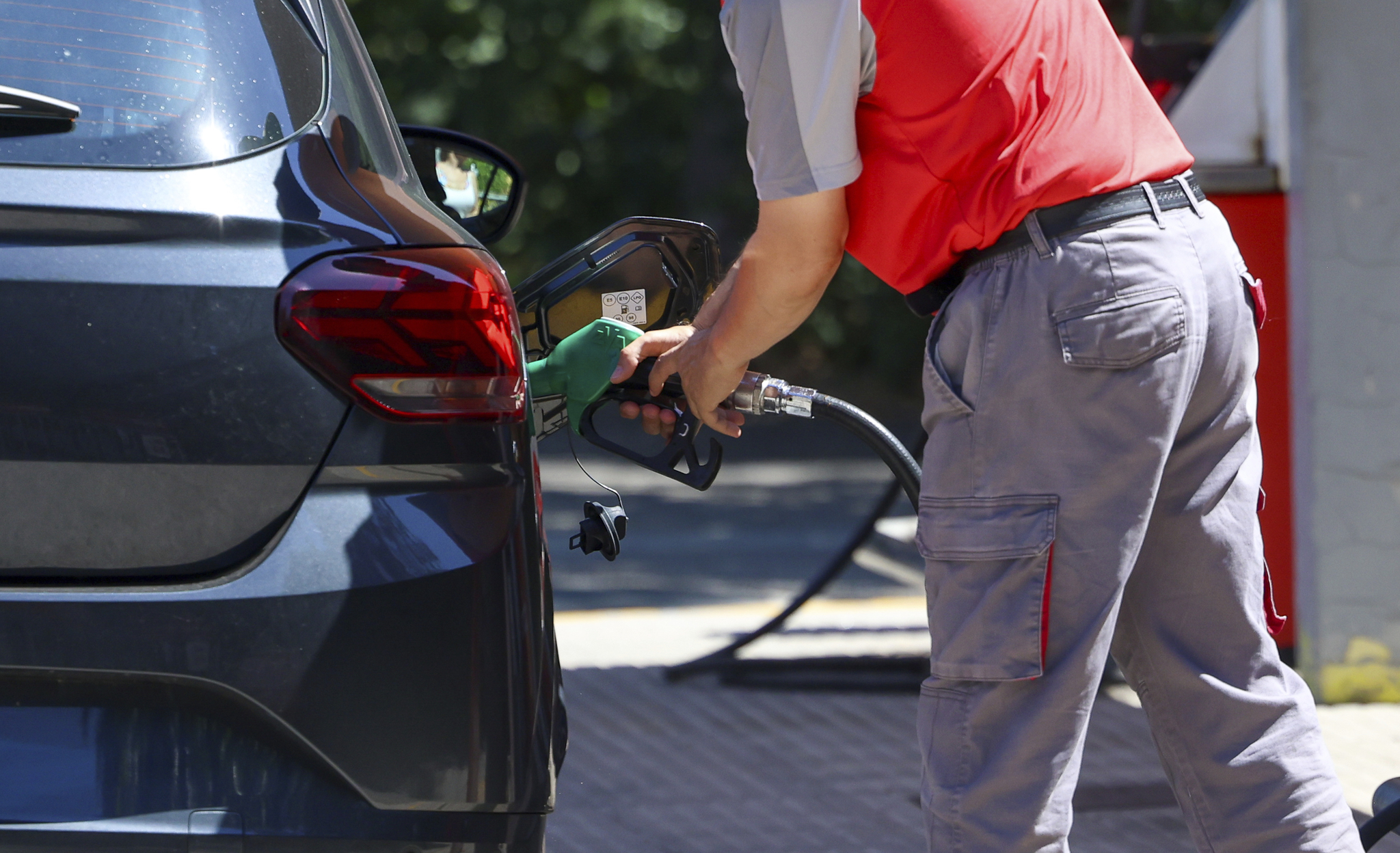 La gasolina se encarece hasta niveles de marzo tras la atenuación de la rebaja fiscal por la guerra en Irán