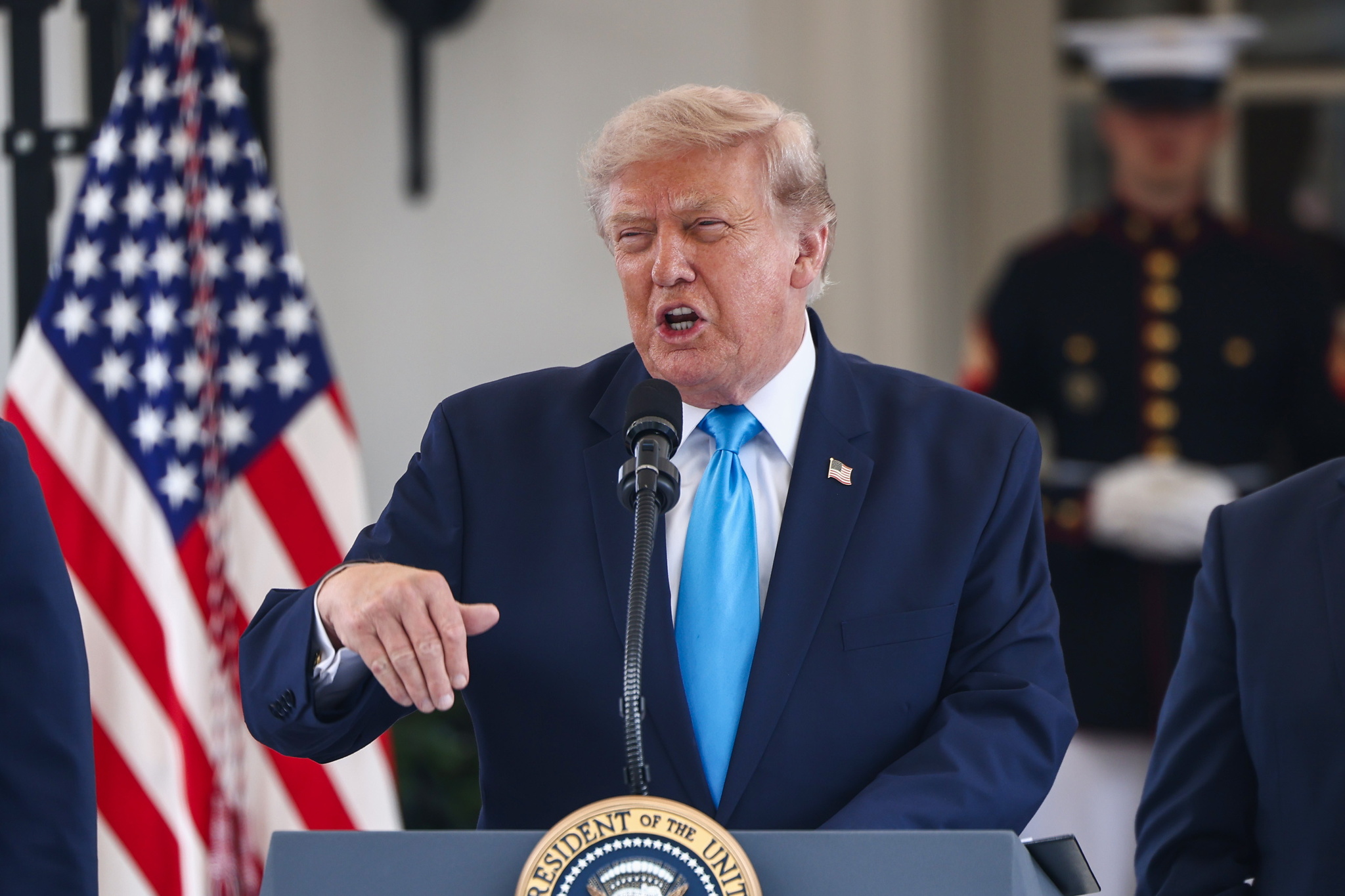 Trump afirma haber cancelado los ataques contra Irán a petición de Oriente Próximo