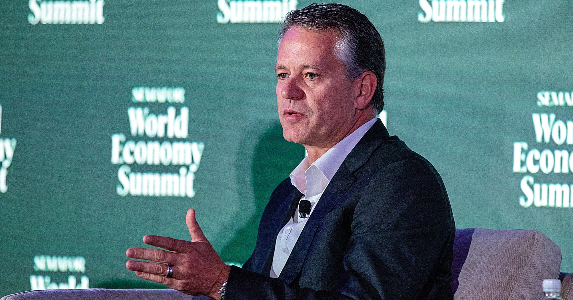 El reponedor de Walmart que acabó siendo su CEO