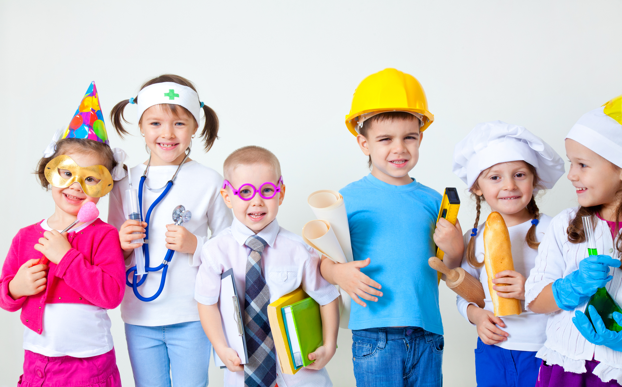 Médicos, profesores o futbolistas... ¿aciertan los niños españoles sobre la profesión del futuro?