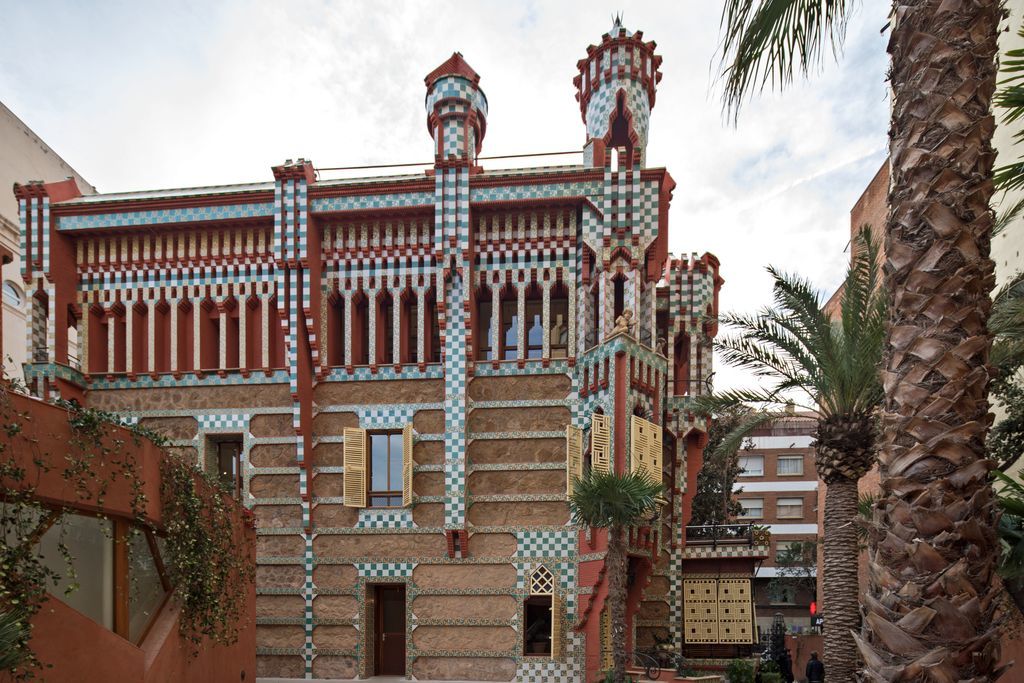 El vivaz debut de Gaudí en Barcelona