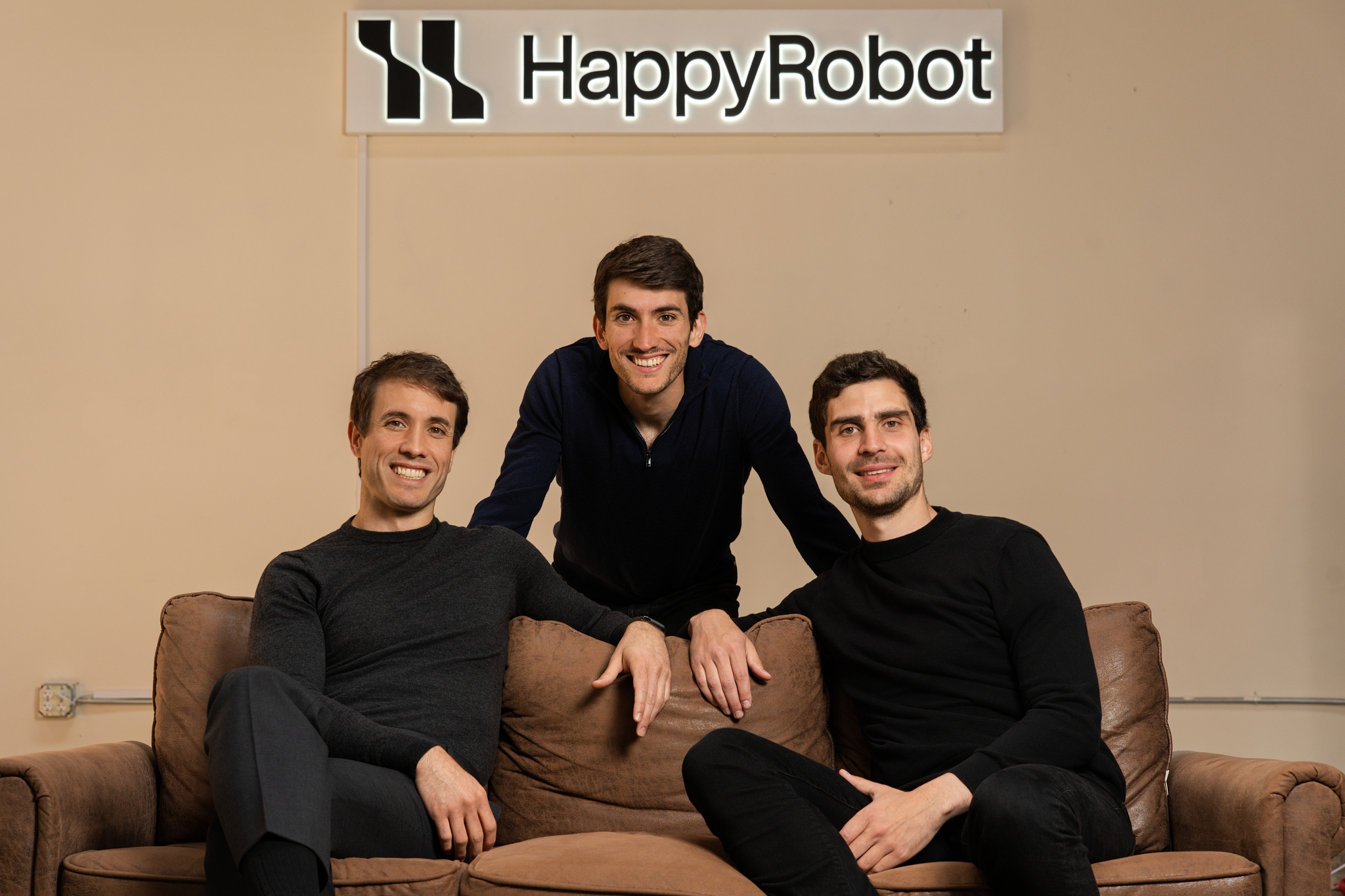 HappyRobot capta 150 millones de dólares para sus agentes de IA