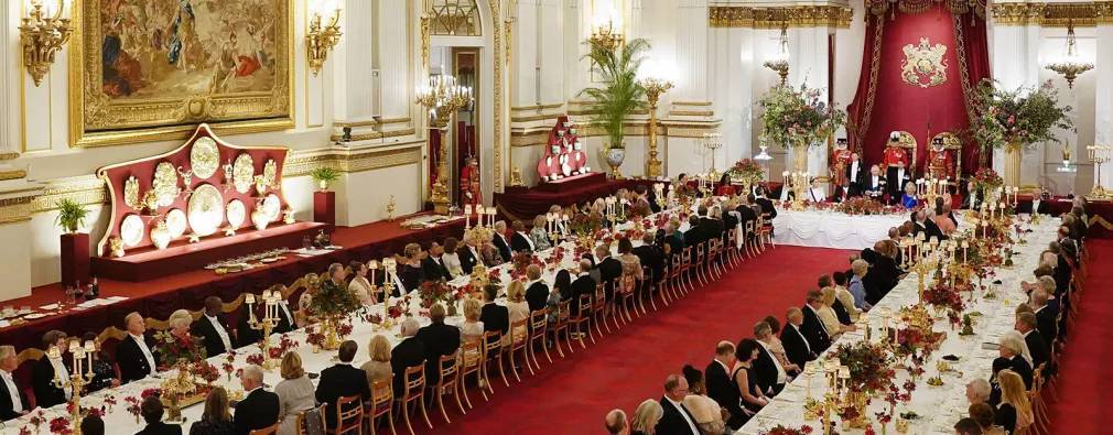El palacio de 431 millones al que Carlos III no quiere regresar