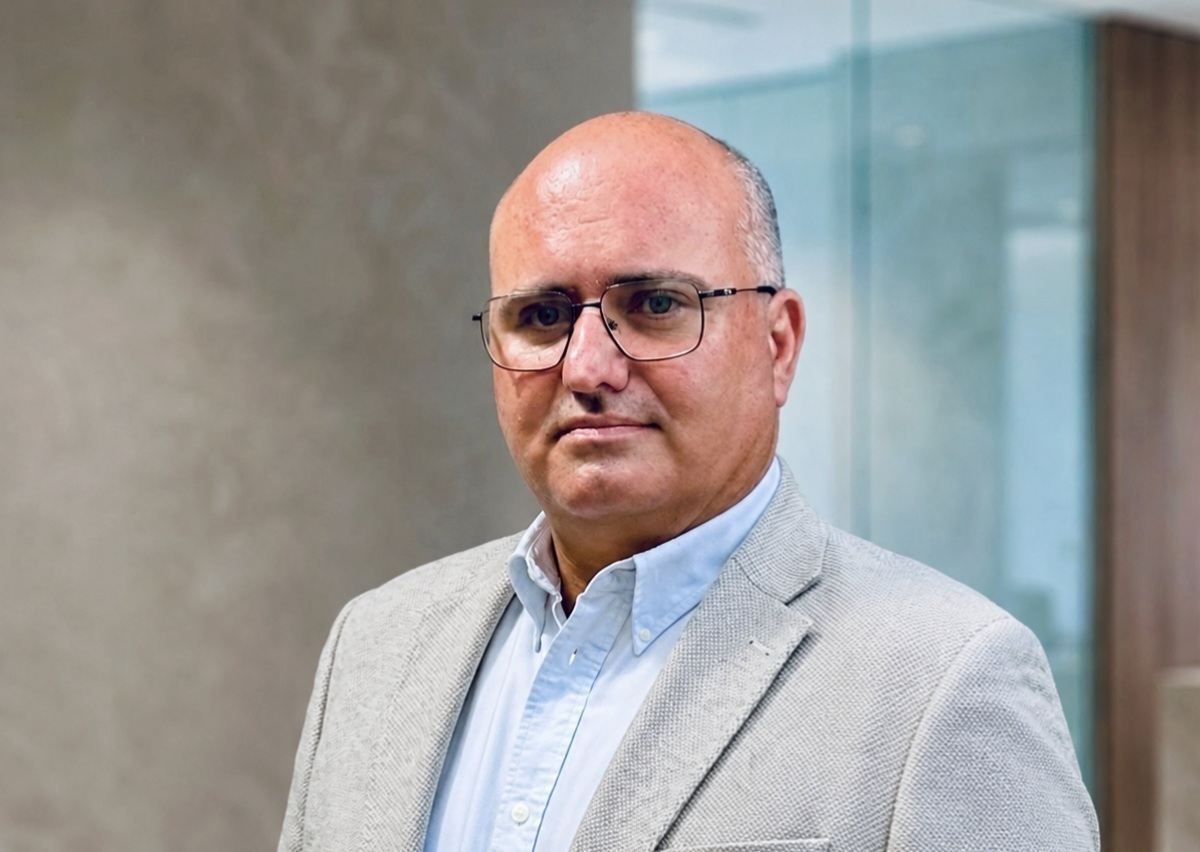 Binoovo gana capacidad en el sector de maquinaria con Dositec Binoovo ha adquirido la totalidad de la empresa valenciana Dositec, especializada en el diseño y fabricación de maquinaria para el envasado de productos líquidos. Leer