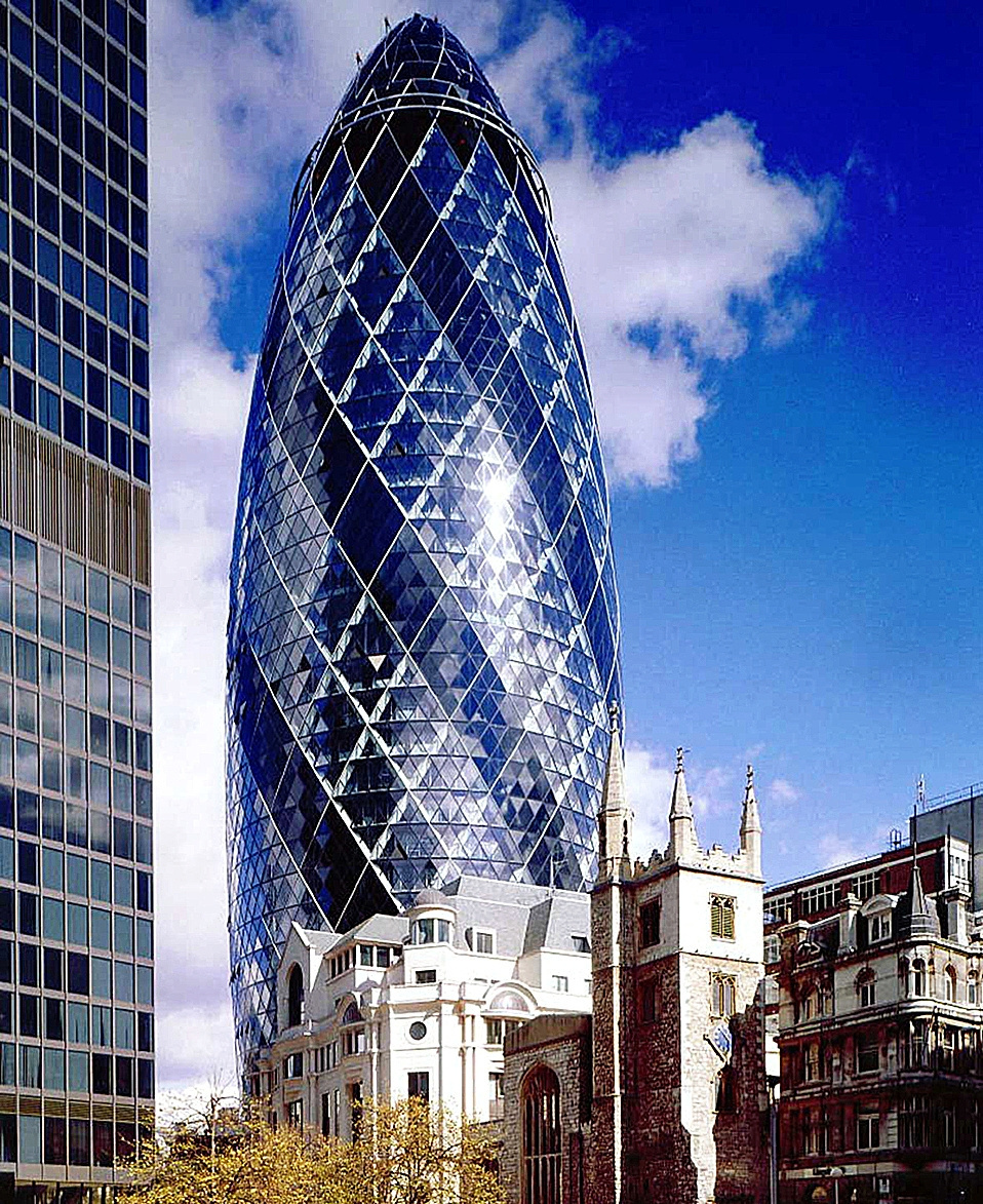 El Gherkin de Londres se da la mano con la historia