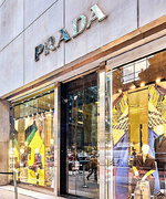 Por qué Prada ha decidido desafiar el lujo francés