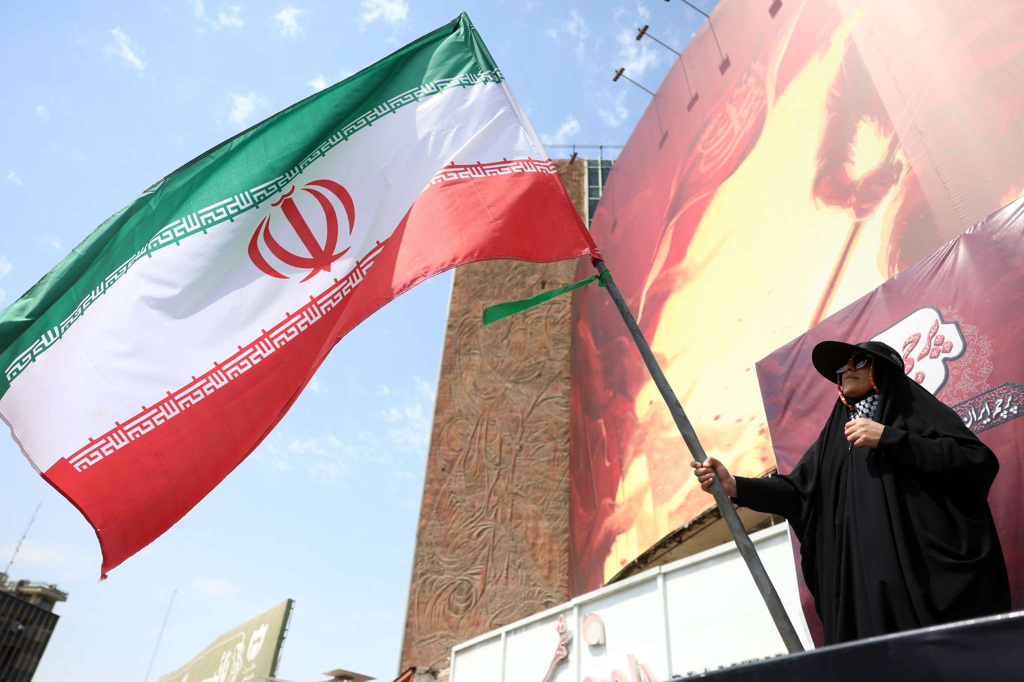 Irán asegura que hará frente al "DÍA D económico" de EEUU a pesar de la mala situación