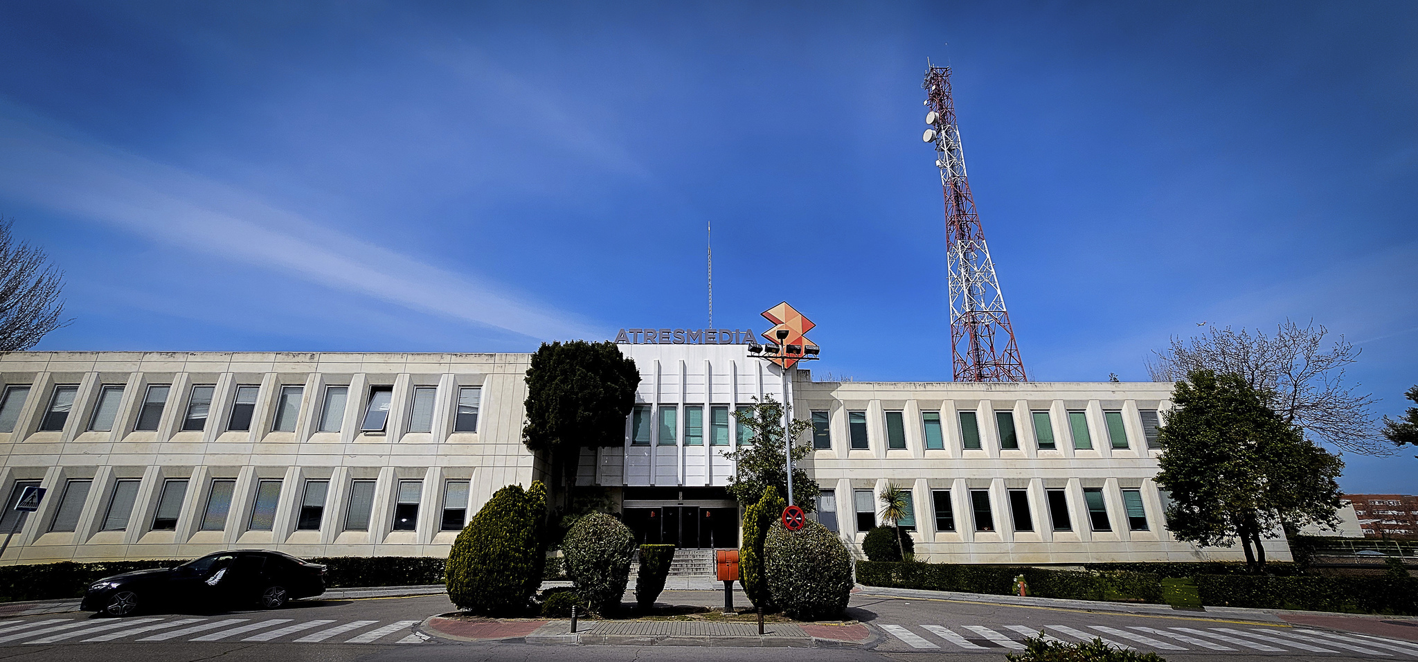 La CNMC exige a Atresmedia separar Clear Channel del resto de su negocio publicitario