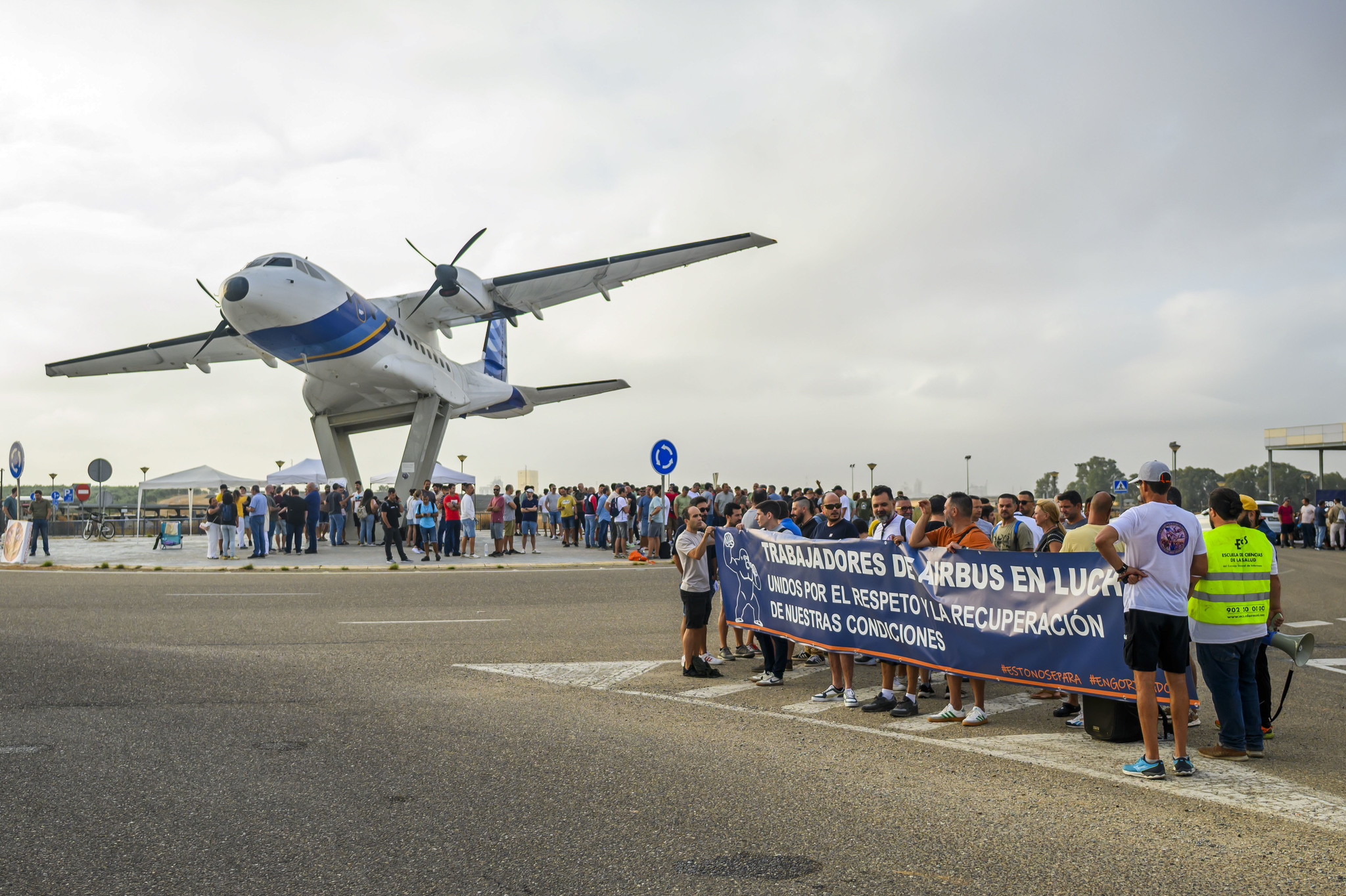 Airbus y los sindicatos se citan este jueves para encauzar el conflicto laboral  Leer