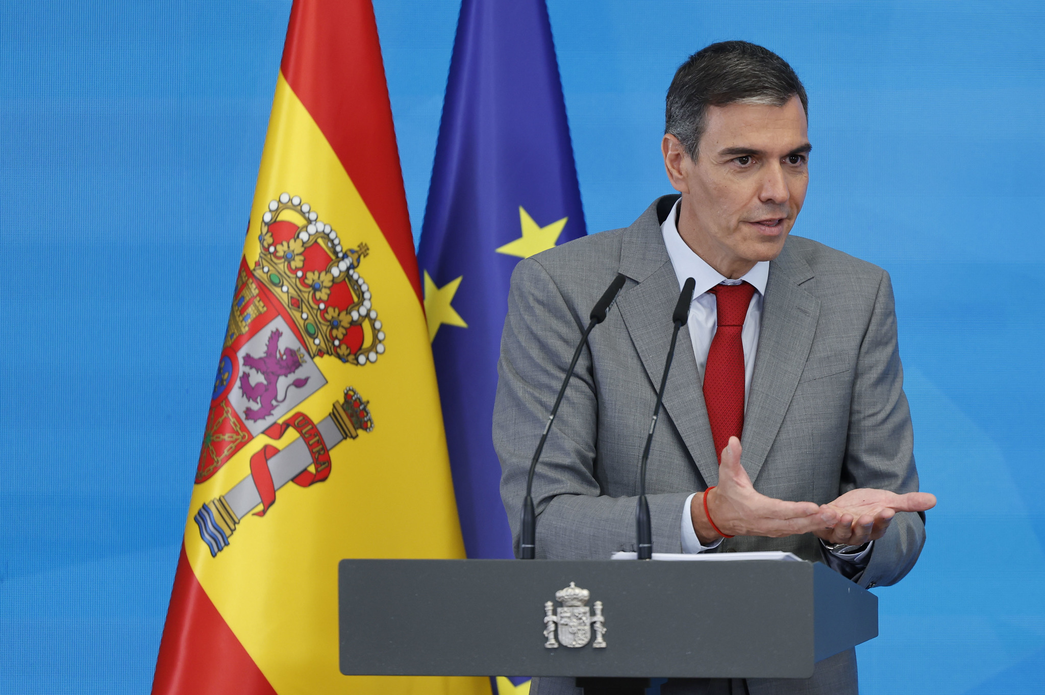 Pedro Sánchez afronta su peor mes de toda la legislatura