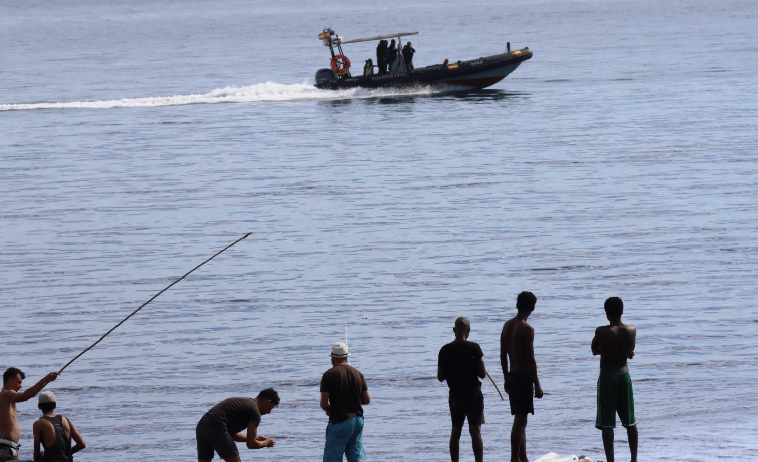 Bruselas ya trabaja en la petición de España para recibir apoyo de Frontex en Ceuta