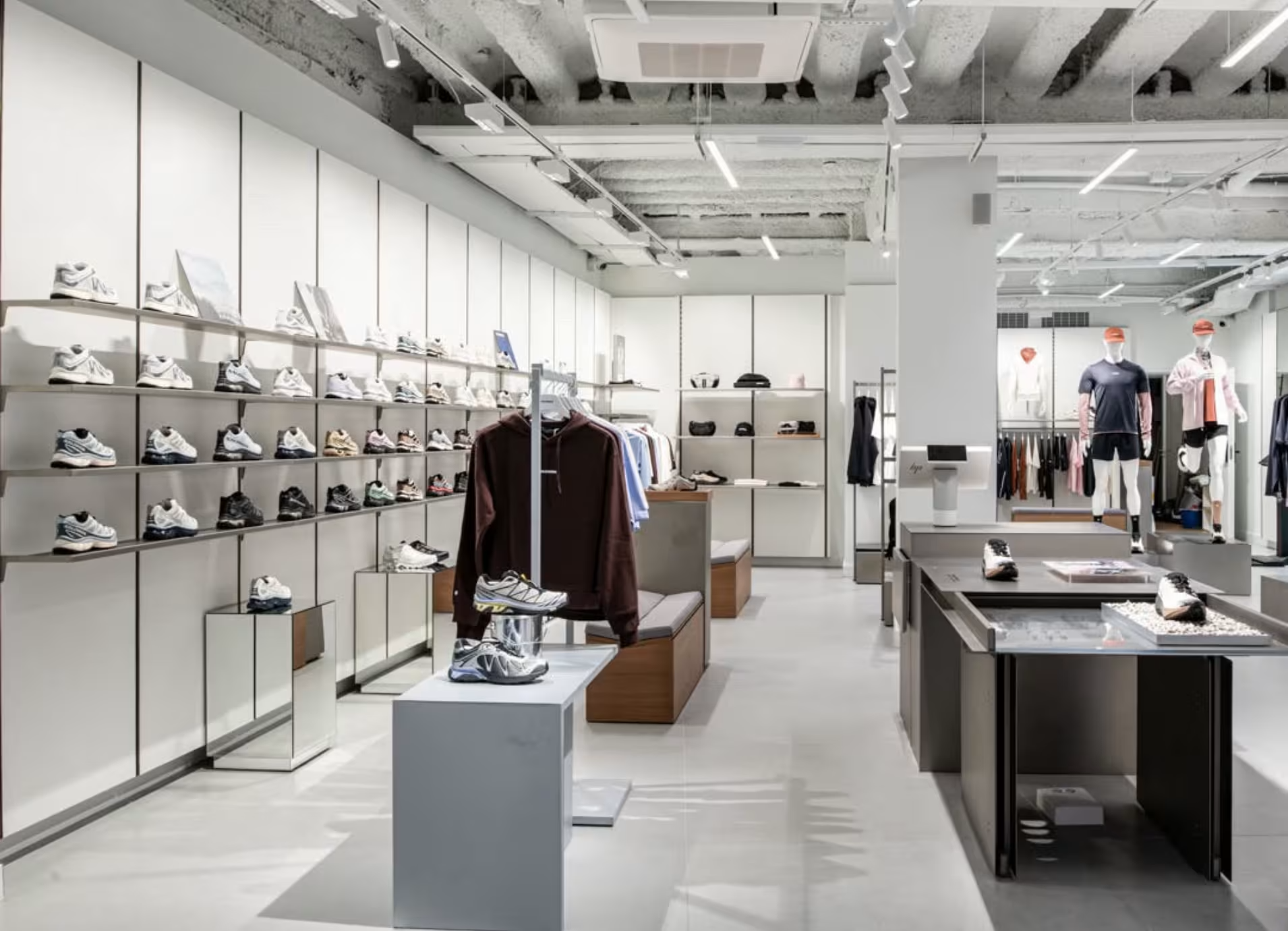 Salomon abre su nueva tienda insignia en Barcelona