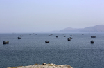 Irán dispara contra sus vecinos del Golfo pese a las amenazas de Trump de intensificar los ataques de EEUU