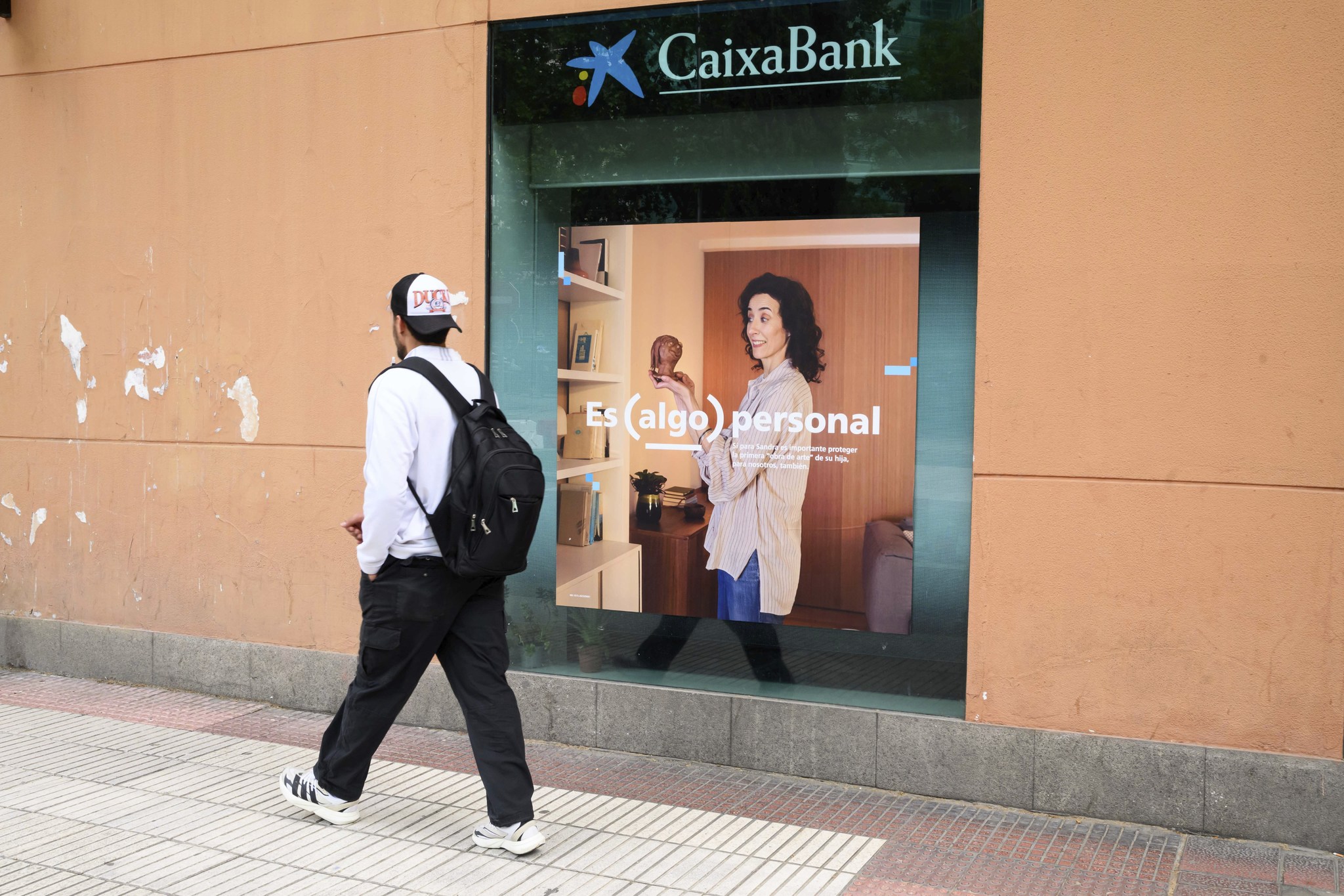 CaixaBank atisba el final de la estrategia del BCE para combatir las últimas crisis