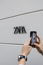 Inditex vuelve a máximos en su primer semestre fiscal, según los analistas