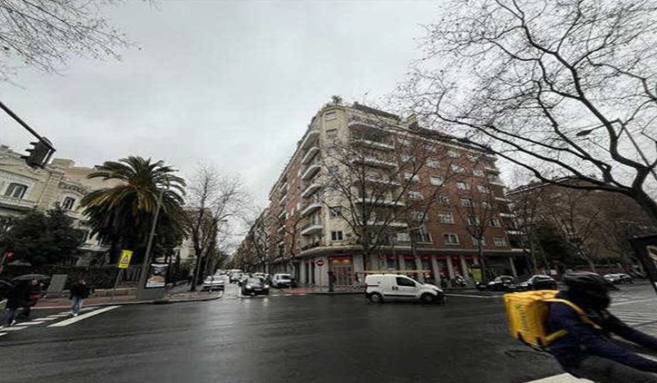 Finaliza el plazo para pujar por el ático de Ayuso: ¿qué pasa ahora?