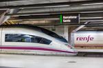 Adif corta la línea Madrid-Barcelona para reparar la catenaria averiada por el temporal