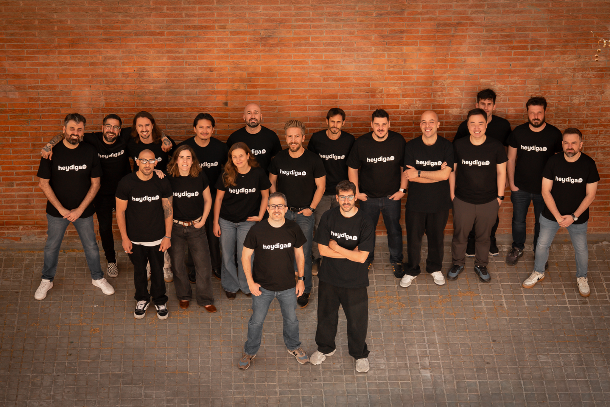 HeyDiga: 5,5 millones para conectar mejor con el cliente con IA