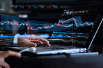 Openbank baja las comisiones para comprar acciones y ETF