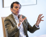 Sanitas paga casi 4 millones a su ex CEO Iñaki Peralta