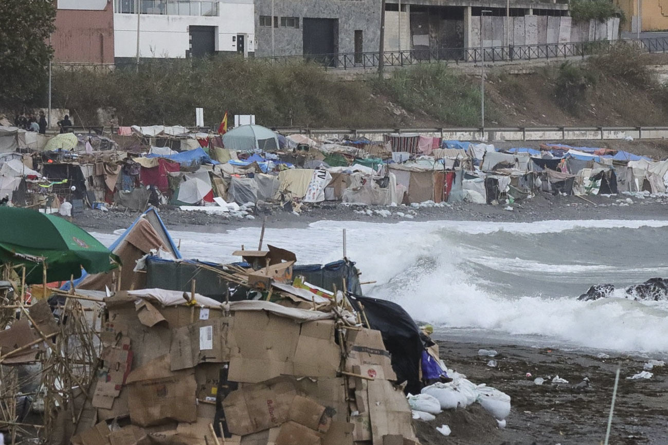 España recurre a las redes sociales para desalentar las entradas irregulares a Ceuta y Melilla