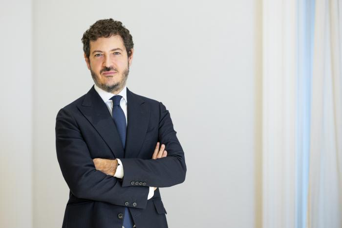 Eduardo Soler Tappa, reelegido socio director de Herbert Smith Freehills Kramer El equipo directivo de HSF Kramer en España se completa con Alberto Frasquet, Armando García-Mendoza e Iria Calviño. Leer