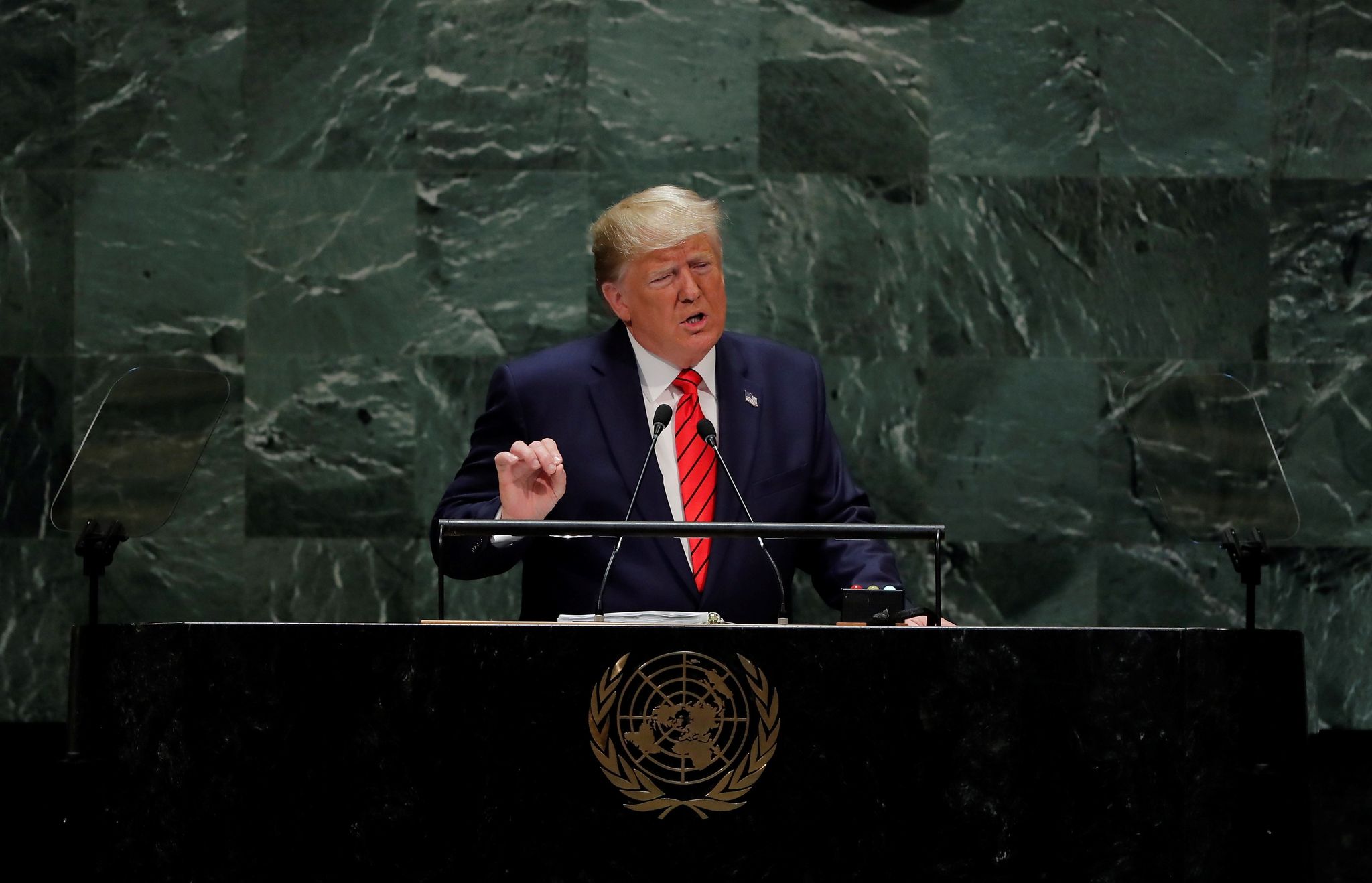 Trump reivindica su guerra contra Irán y asegura que "el precio del petróleo caerá en picado"