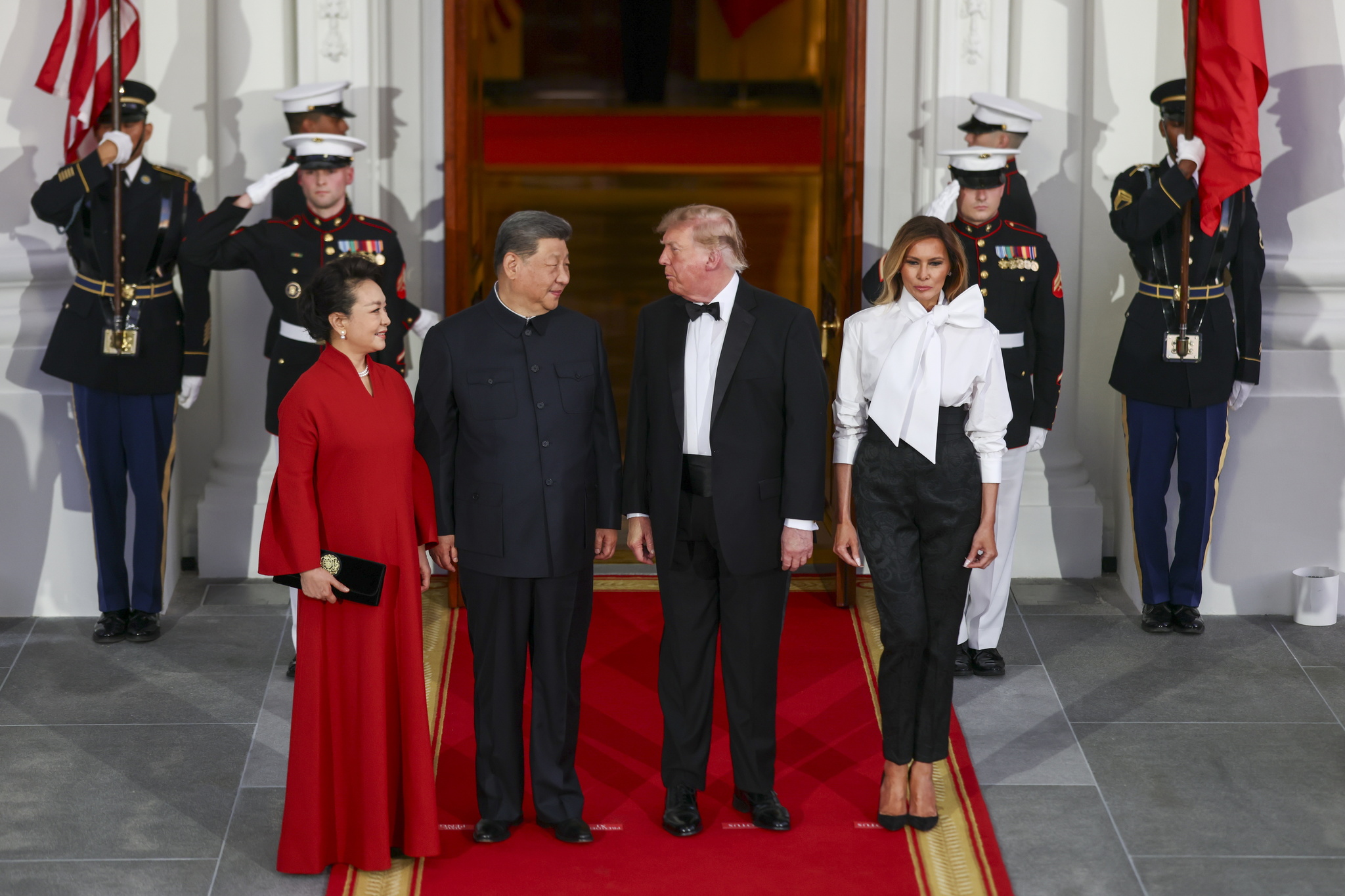 Trump y Xi culminan una cumbre con gran boato y escasos acuerdos