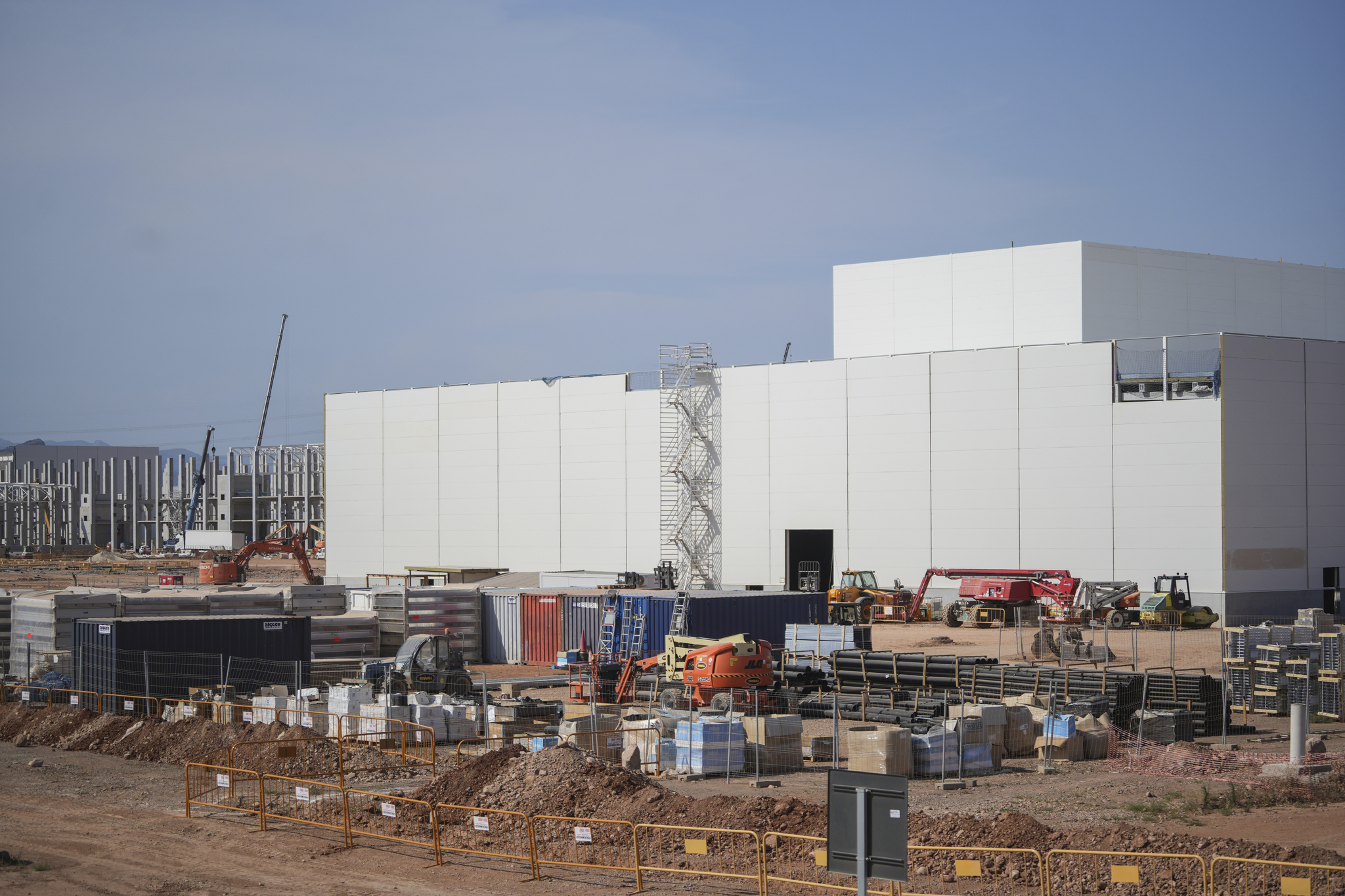Gotion pagará 1.100 millones para hacerse con el 49% de la gigafactoría de de Volkswagen en Sagunto