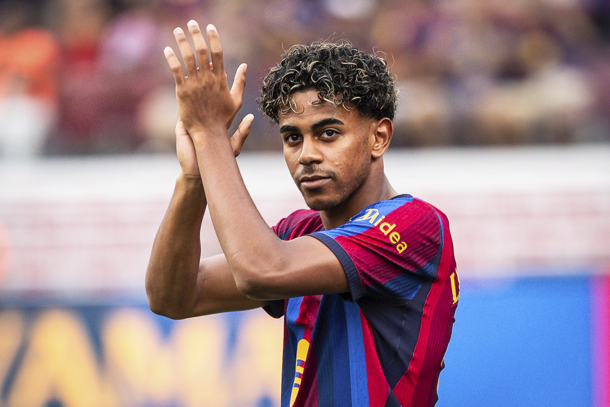 El precio de ver a Mbappé o Lamine Yamal: esto gastan los aficionados españoles al desplazarse