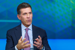 Goldman Sachs debate un plan sucesorio para nombrar CEO a John Waldron