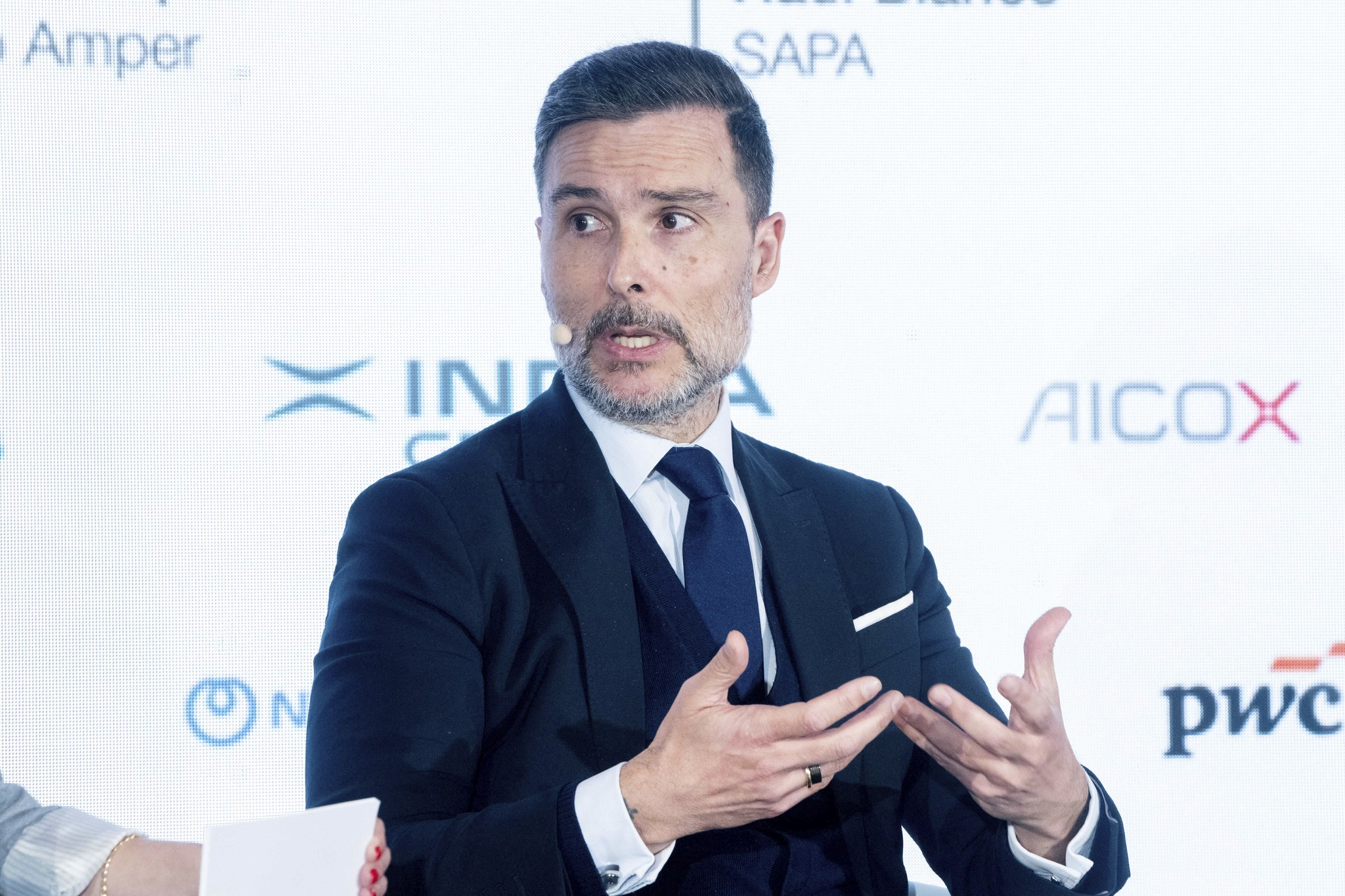 Amper acelera su estrategia de M&A con su cuarta compra desde mayo