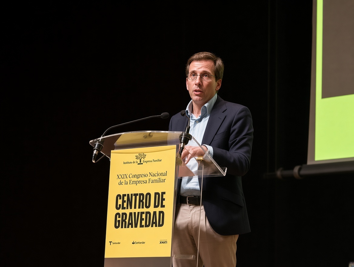Almeida, ante los empresarios familiares: "La riqueza y el empleo no se crean con la intervención del Gobierno"