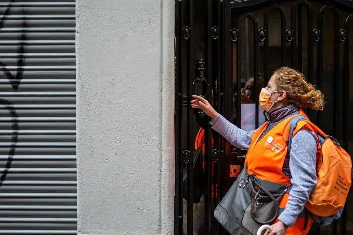 Relevo a partir del 13 de octubre en la atención domiciliaria en Barcelona