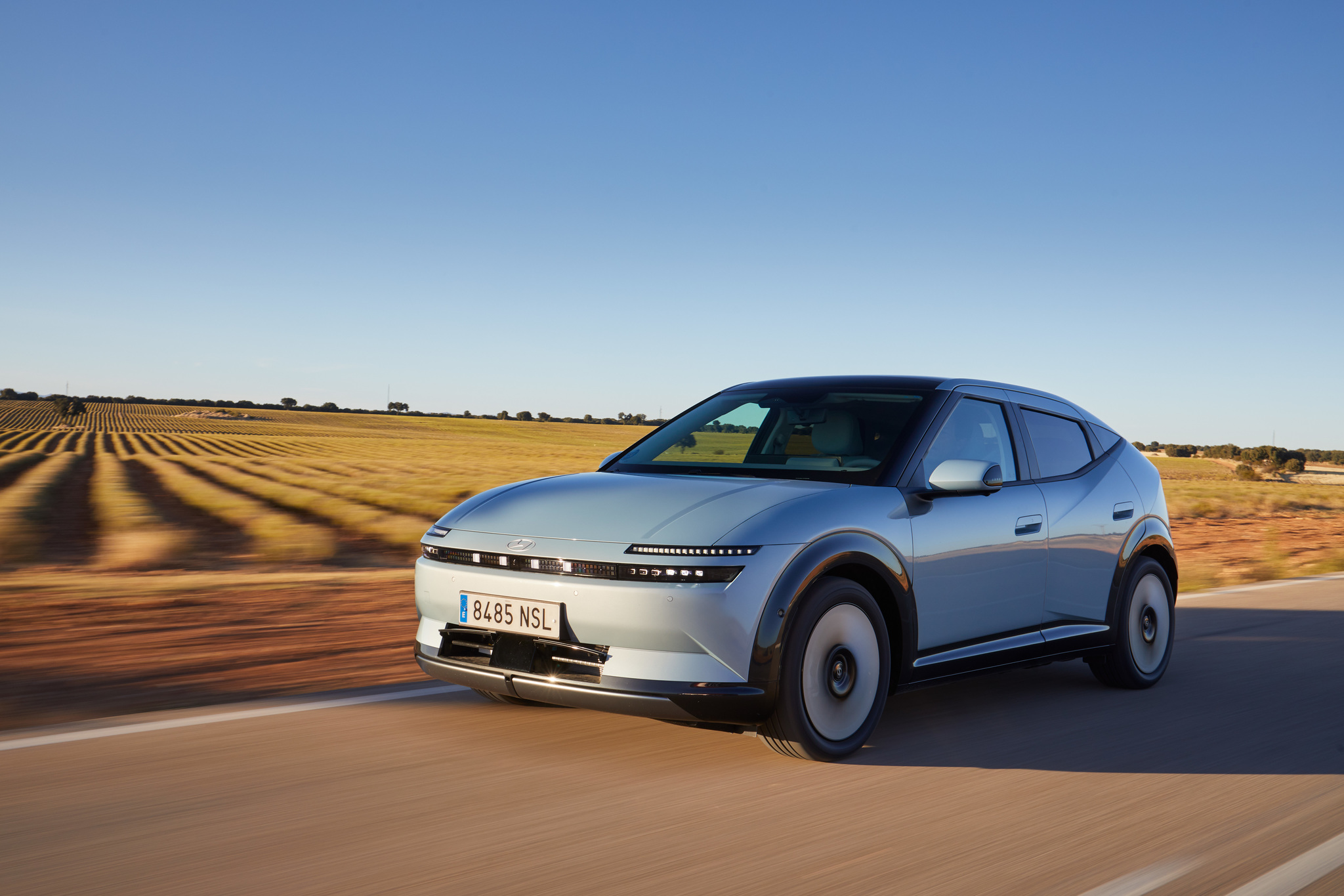 Hyundai se apunta a la 'pelea' con el Ioniq 3: su eléctrico más europeo