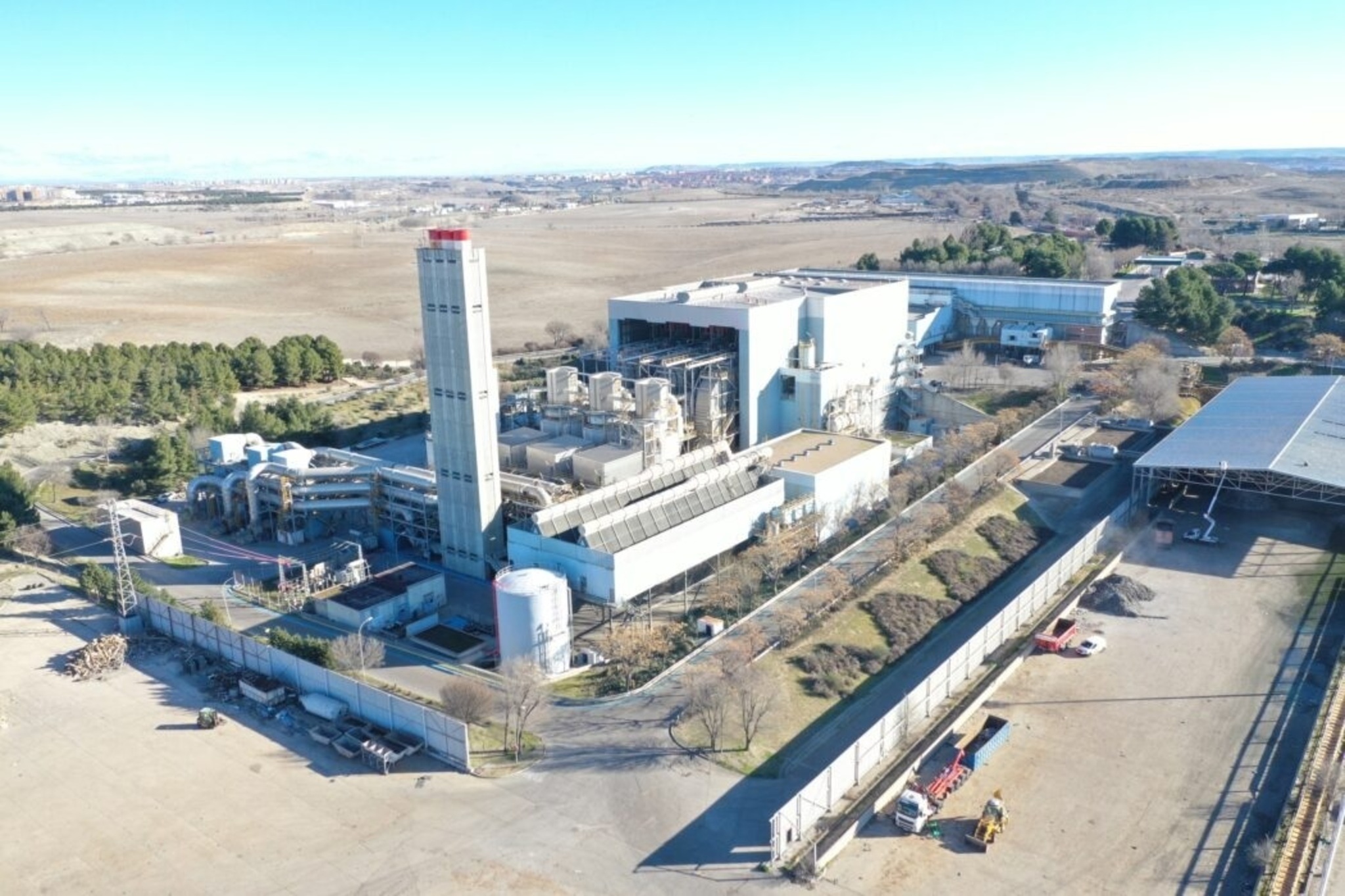 FCC, Urbaser y Prezero se lanzan a por las plantas de residuos de Madrid