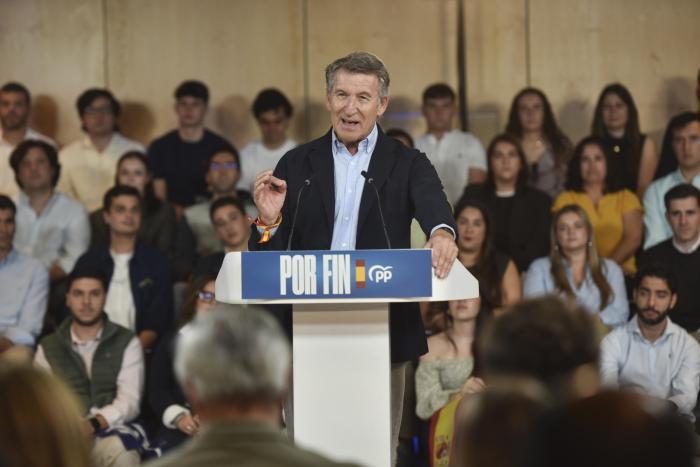 El PP plantea un «plan de choque» con rebajas en IVA e IRPF para contener el alza de precios