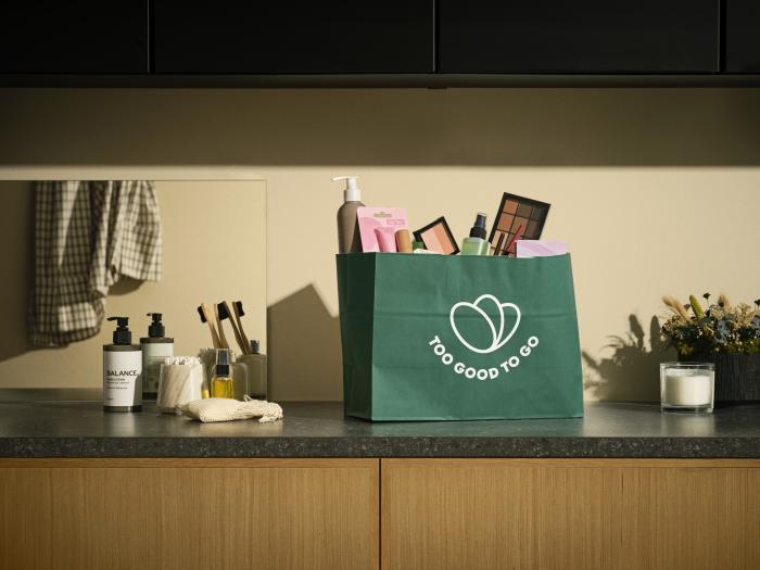 Too Good To Go amplía su catálogo a productos de cosmética, limpieza y flores