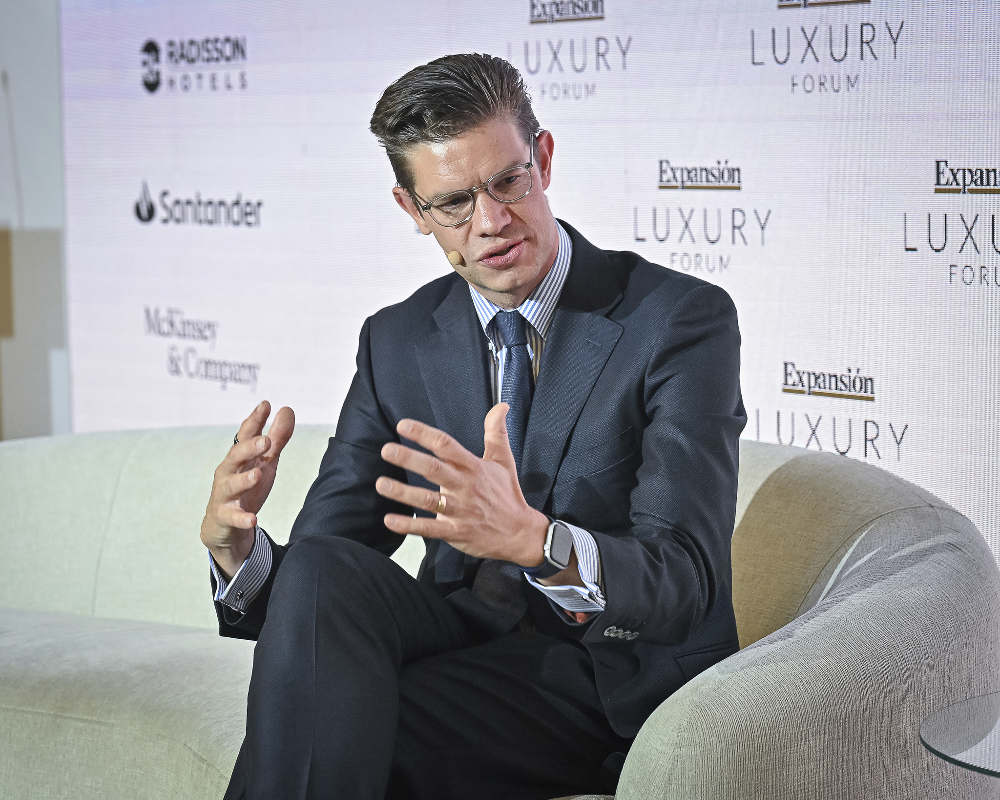Mark Blundell (Harrods): "La tienda ofrece experiencias que la tecnología no puede replicar"