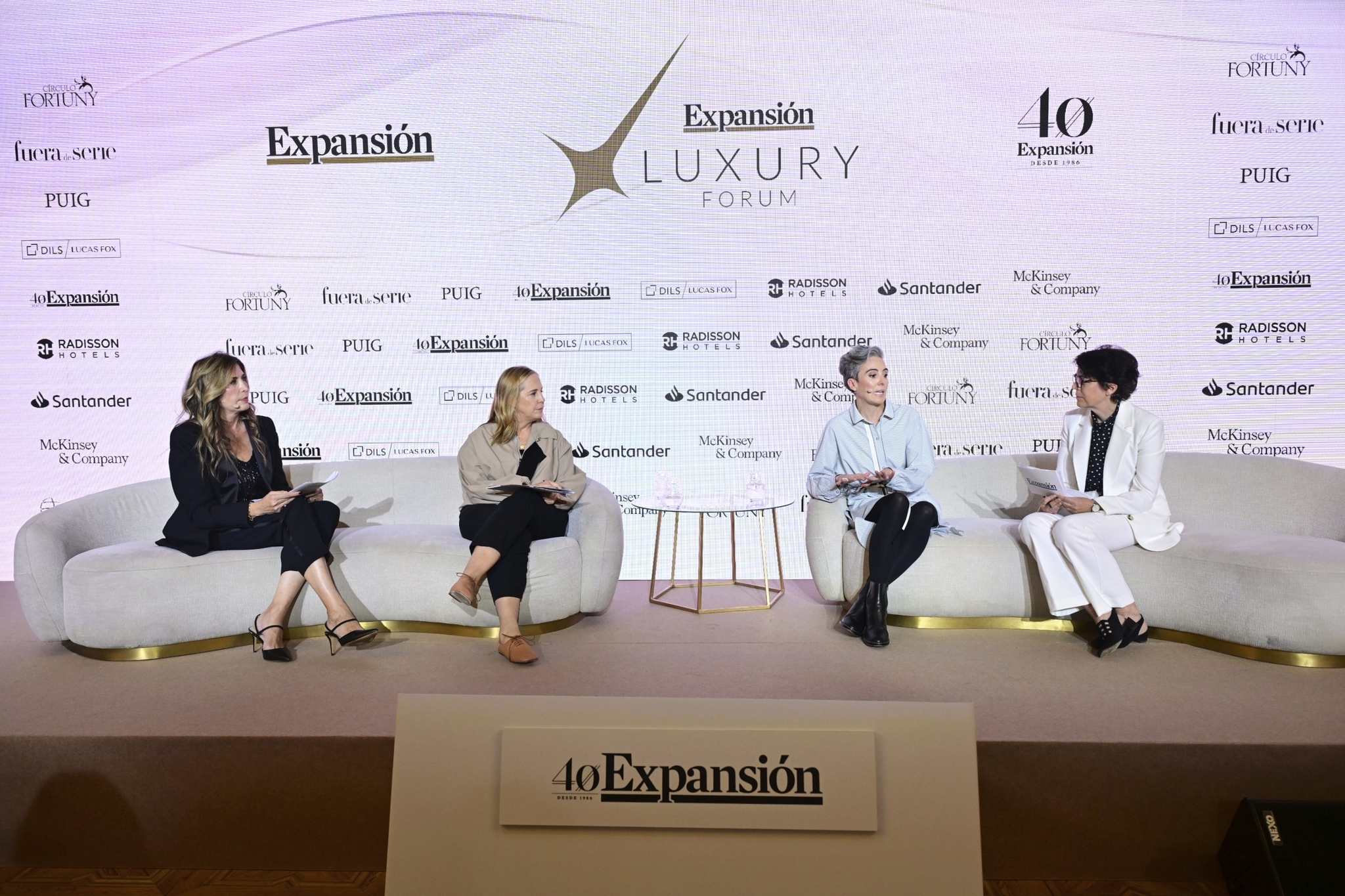 Sheila Loewe: "El arte y la artesanía pueden ser un refugio ante la IA"