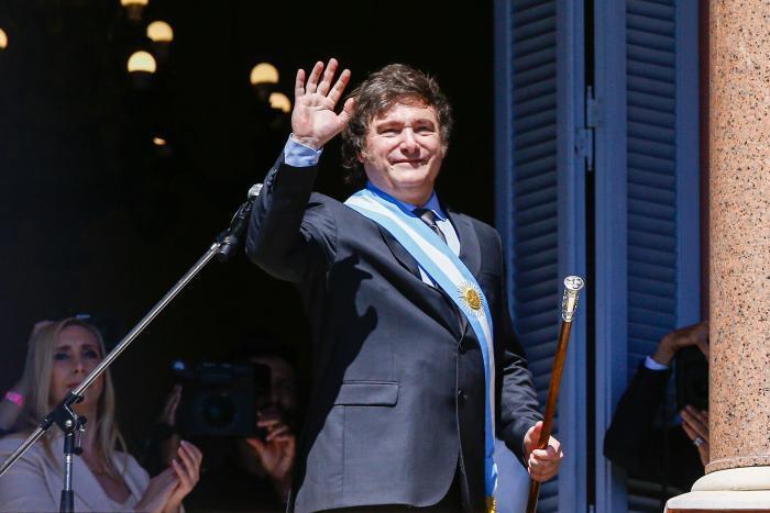 El Gobierno de Milei planea recortar otros 20.000 empleos públicos en Argentina