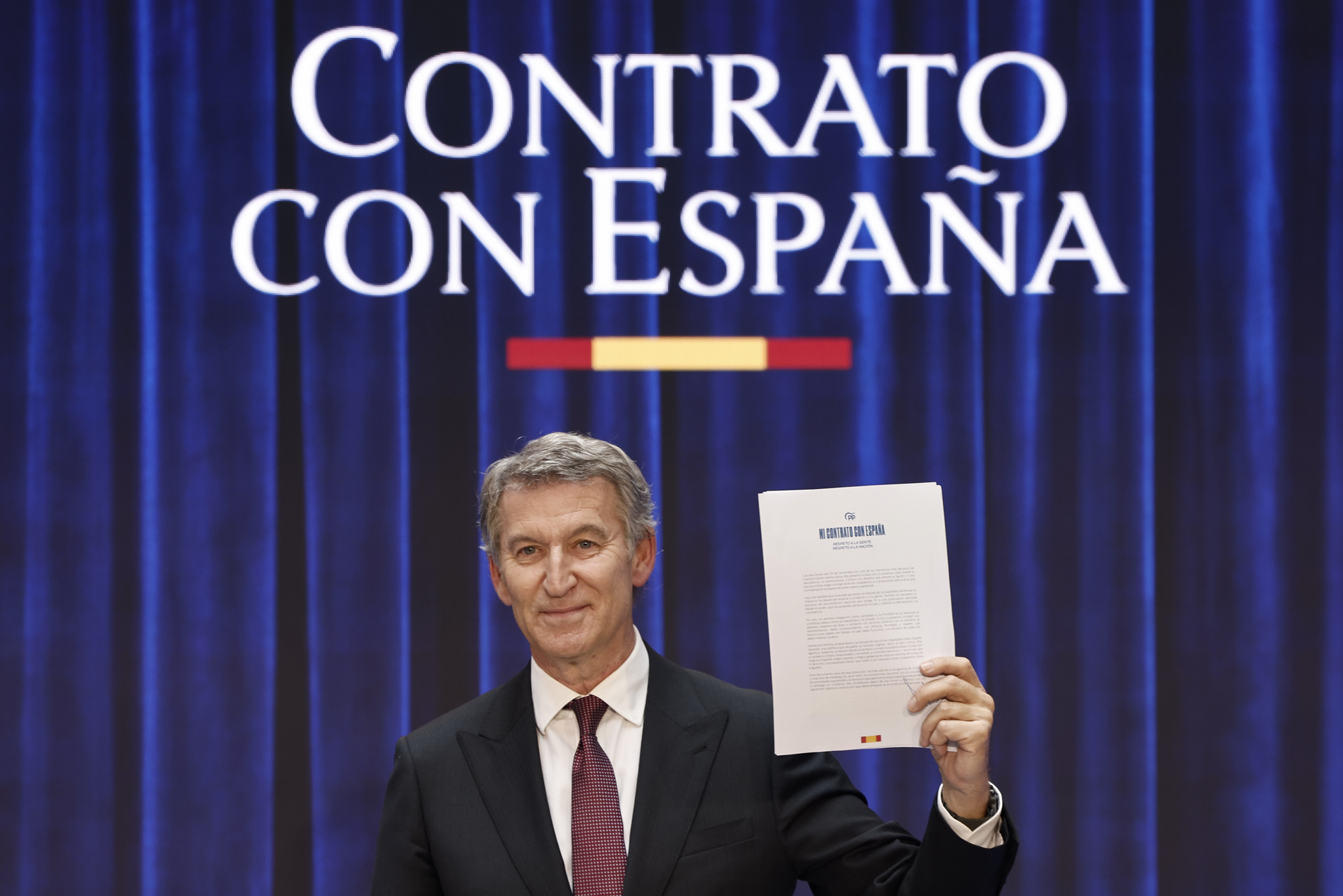 Feijóo busca una fórmula con Vox para evitar entregar el Senado "al sanchismo"